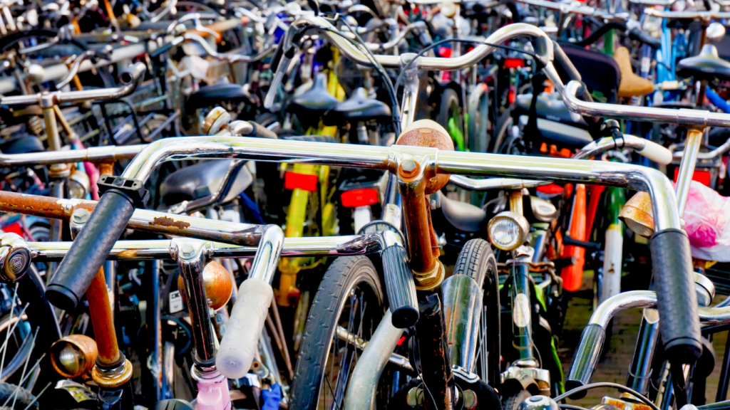 brak miejsca na przechowywanie rowerów w krajach Europy