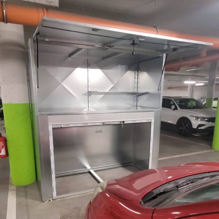 czy warto kupić szafę garażową Kraków