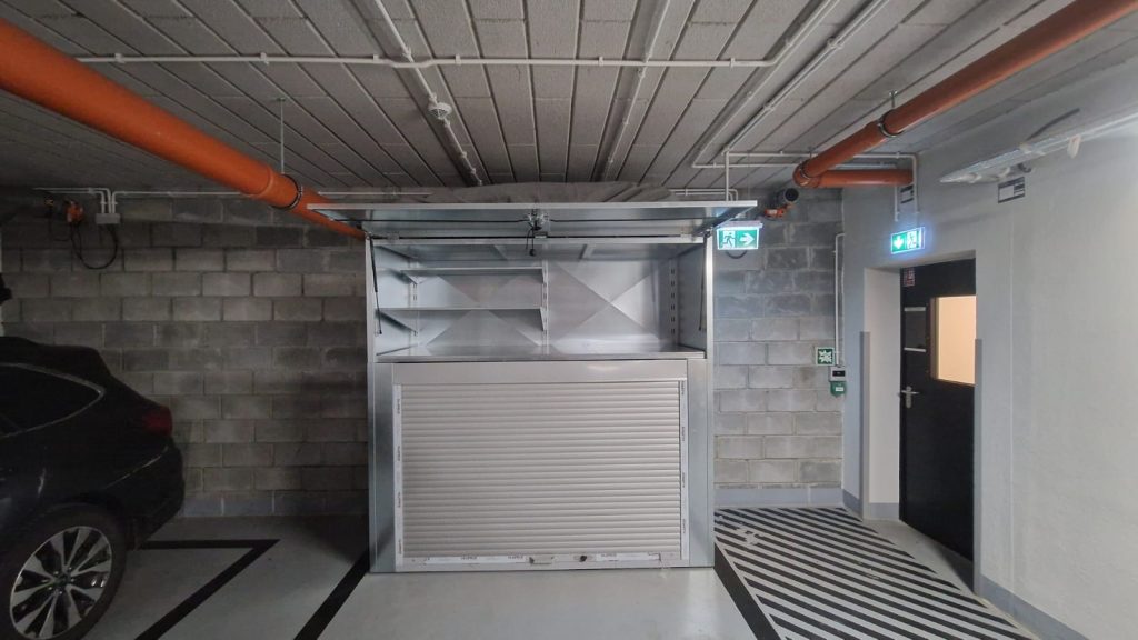 Co można przechowywać w garażu podziemnym w szafach garażowych