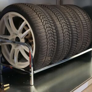 Stojak na opony parking magic box