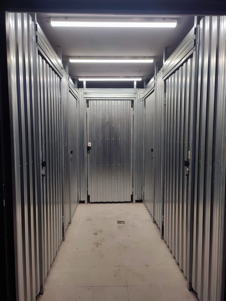 Komórka Lokatorska Parking Magic Box