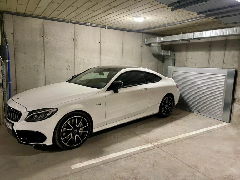 Box Jednomodułowy z roletą